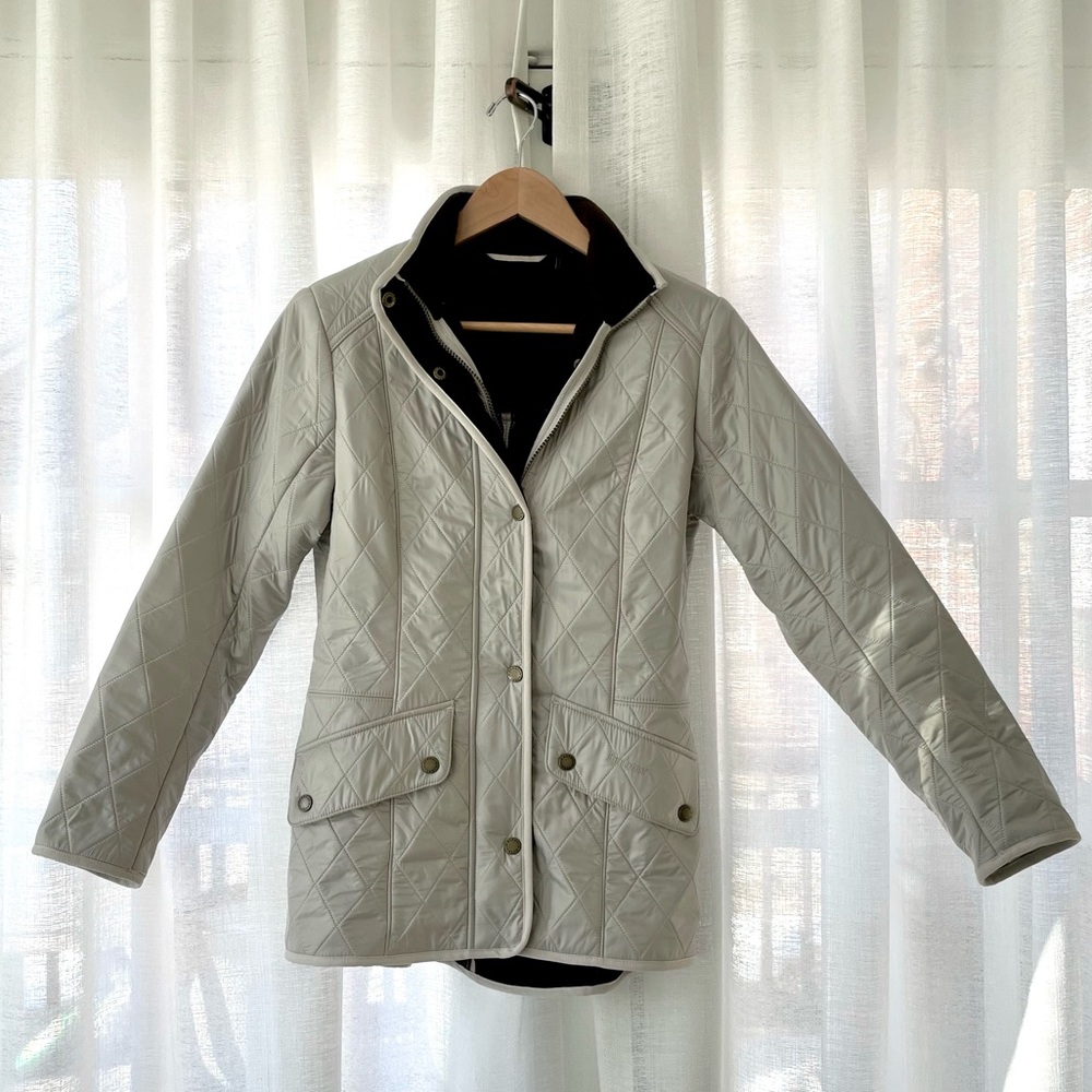 Barbour Quilted Jacket in Light cream - Fawn